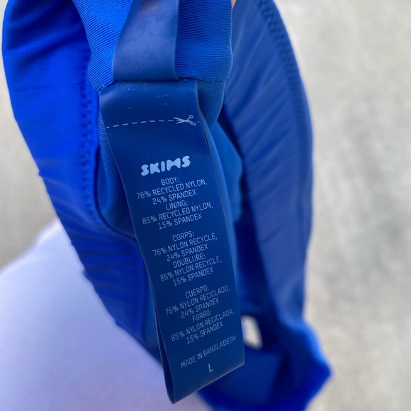 SKIMS Blue Bra - Picture 2 of 2